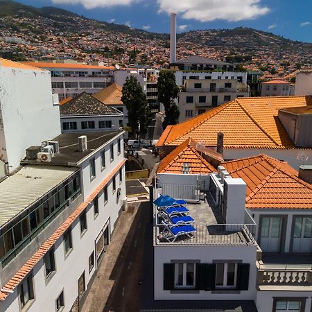 Q Studios By Atlantic Holiday Funchal  Buitenkant foto