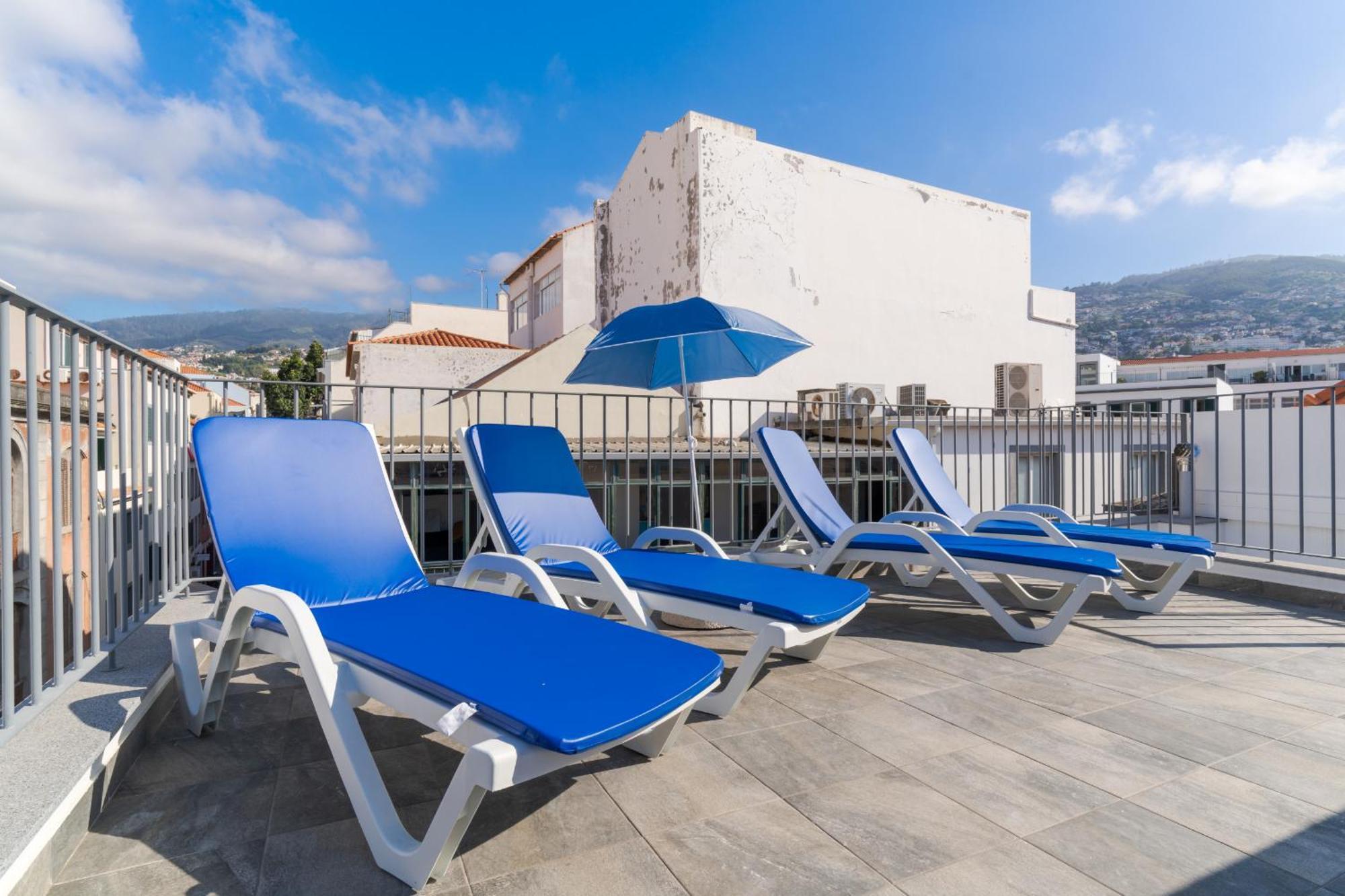Q Studios By Atlantic Holiday Funchal  Buitenkant foto